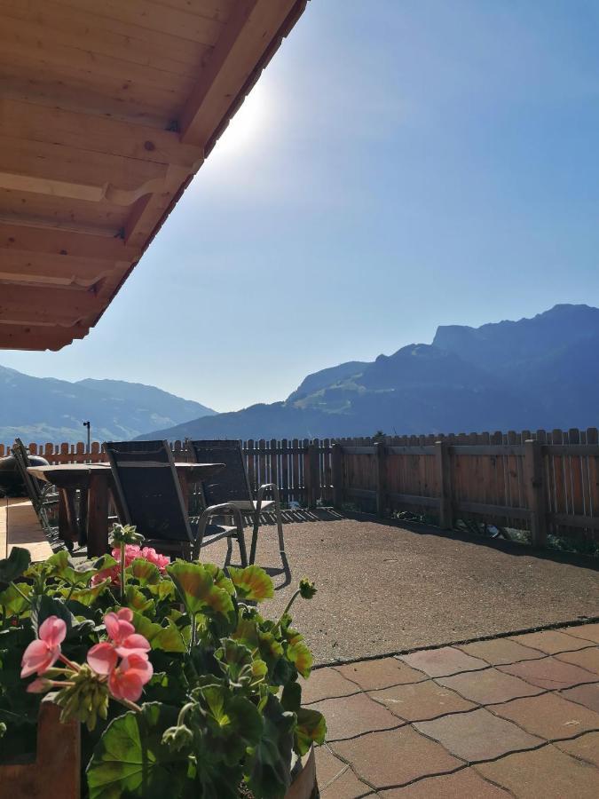 Klette Appartement Hippach Buitenkant foto
